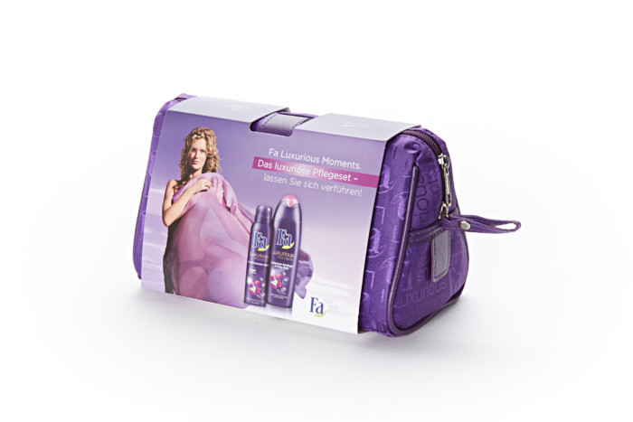FA LUXURIOUS MOMENTS