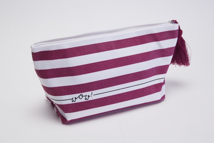 FA Female violette Tasche mit wow