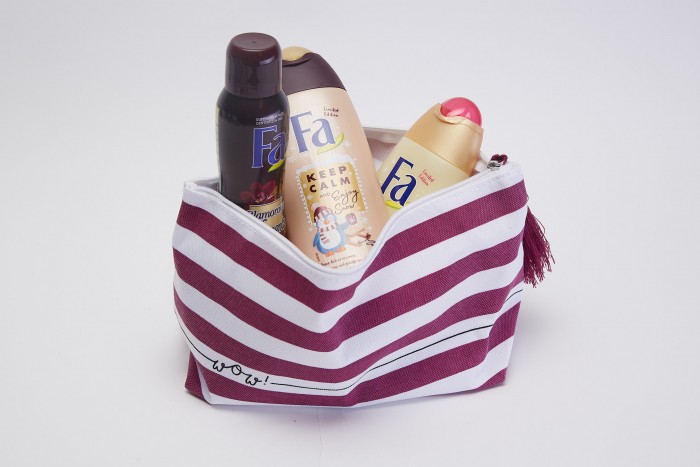 FA Female violette Tasche mit wow – Bild 3