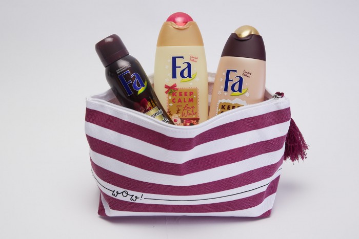 FA Female violette Tasche mit wow – Bild 2
